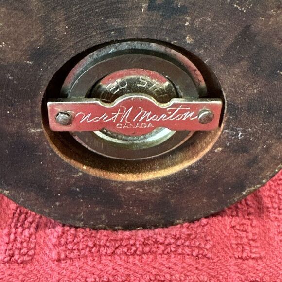 MCM Mid Century Modern Wood Salt & Pepper Set‎ By Mort N Marton Canada - Picture 4 of 5